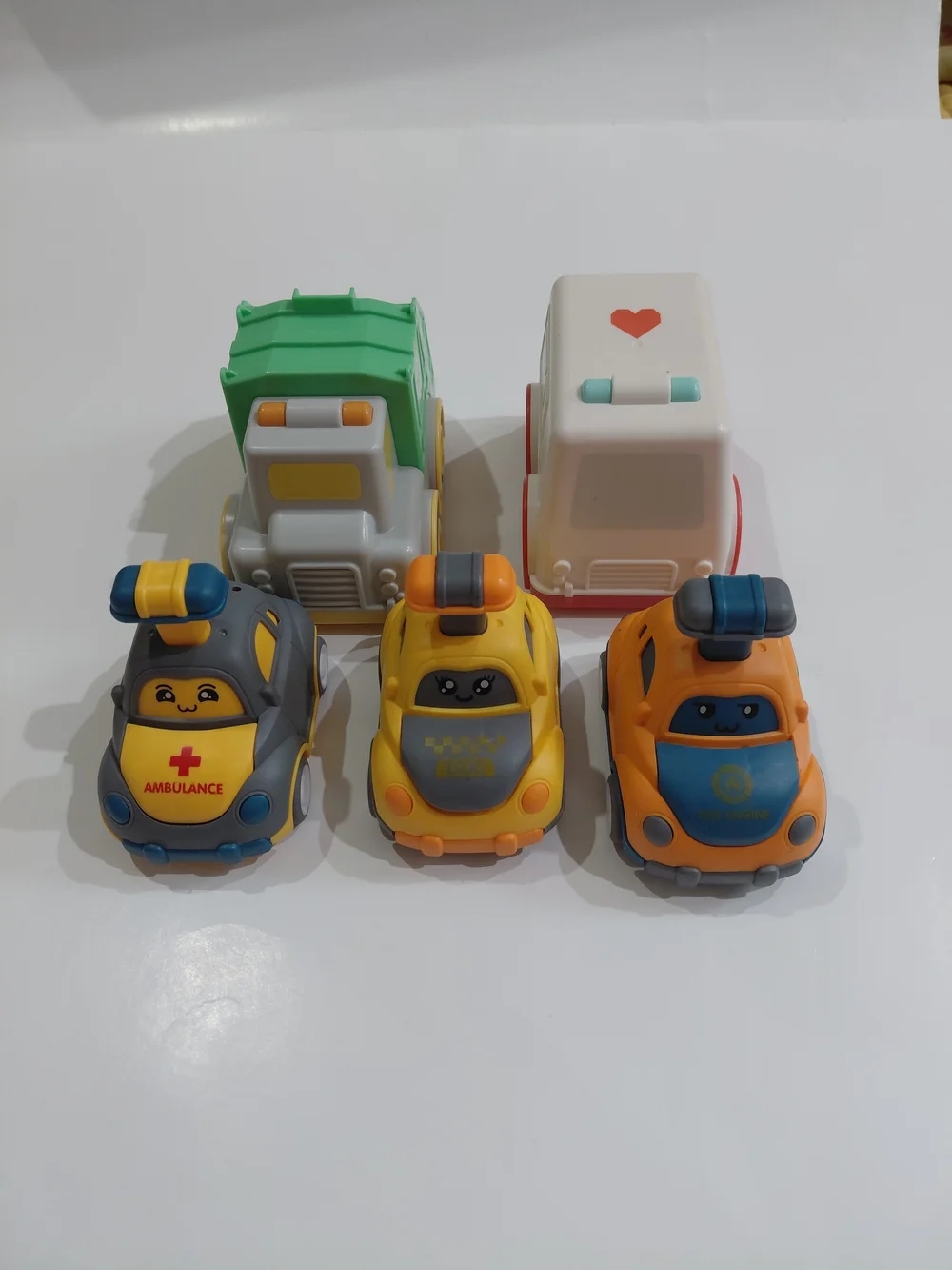 New Giggle Scape Speedy Go Vehicles Set Of 5